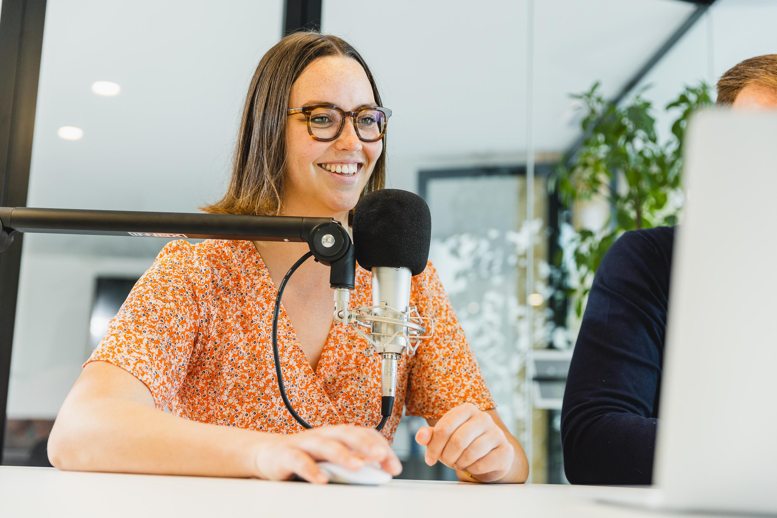 Webinar met microfoon Webinar met microfoon